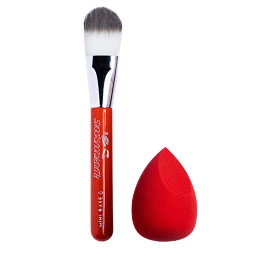 The Perfect Duel: Foundation Application Travel Set